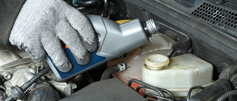 Brake fluid top up